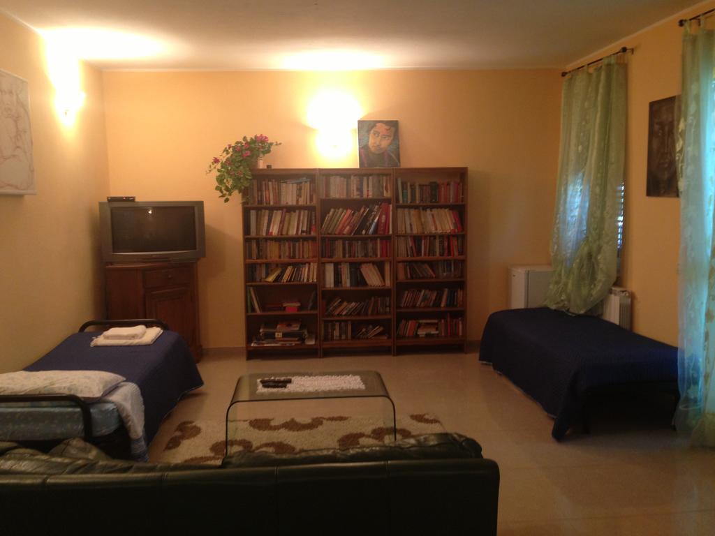 Villa Naclerio Sarzana Δωμάτιο φωτογραφία